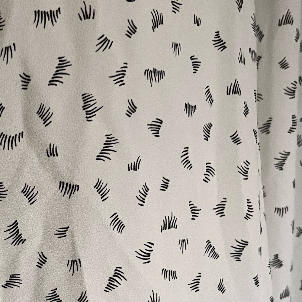 Loft Button Down Blouse Medium Petite Collar Eyel… - image 6